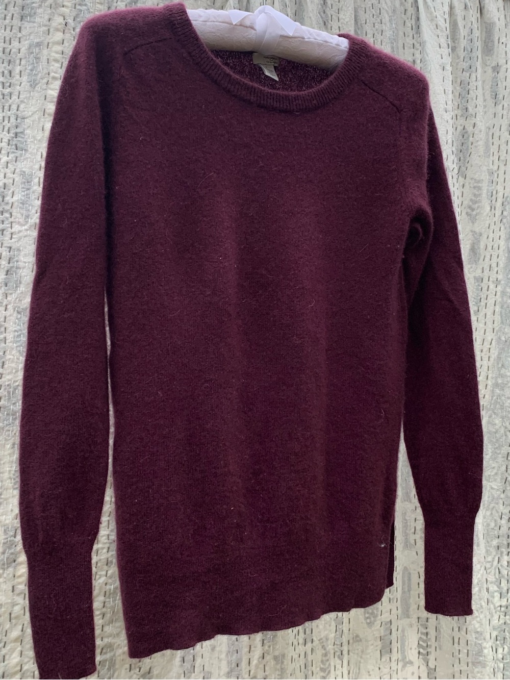 Halogen Cashmere Sweater in Merlot
